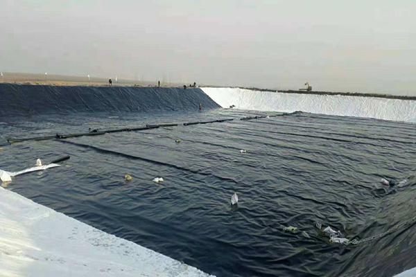 魚塘土工膜施工應(yīng)該注意哪些？  第1張