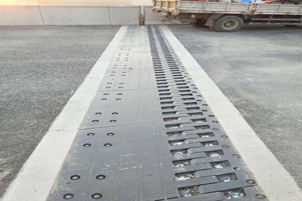 屋面伸縮縫的防水做法有哪些？  第1張