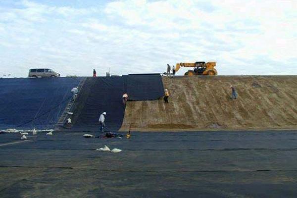 土工膜防水功能的增強方法  第1張