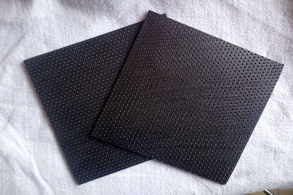 單糙面土工膜、雙糙面土工膜與柱點土工膜的區(qū)別概覽 第3張