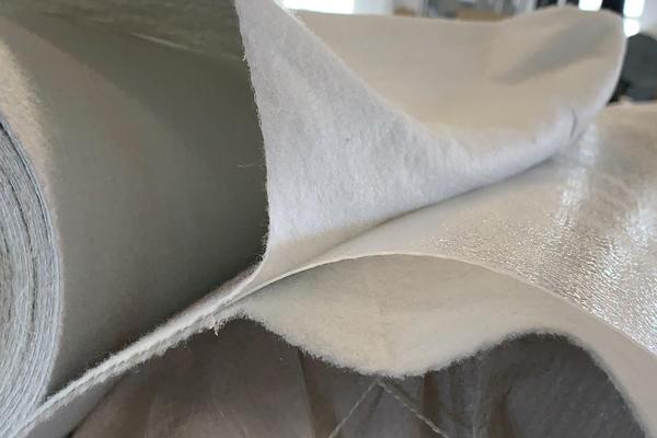 復(fù)合土工膜搭接技巧：不同材質(zhì)應(yīng)該用什么材料？  第1張