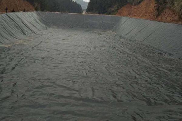 高溫與低溫條件下土工膜使用的關(guān)鍵事項分析  第4張