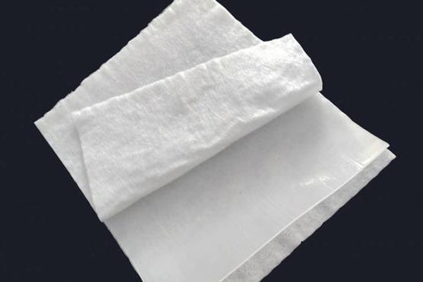 復合土工膜粘接寬度受影響的原因有哪些？  第3張