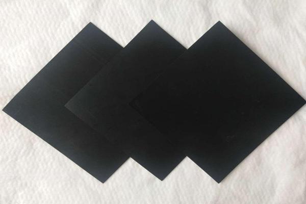 光面土工膜的特點(diǎn)及應(yīng)用解析  第3張