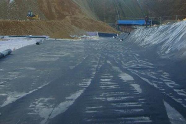 防滲膜漏水怎樣修補最好呢? 第3張