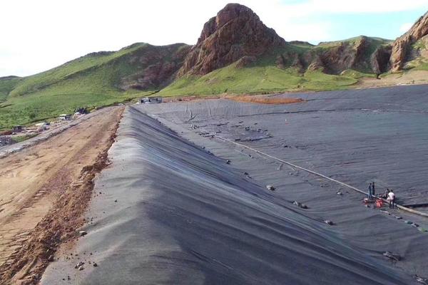 土工膜爬焊機怎么用 第3張